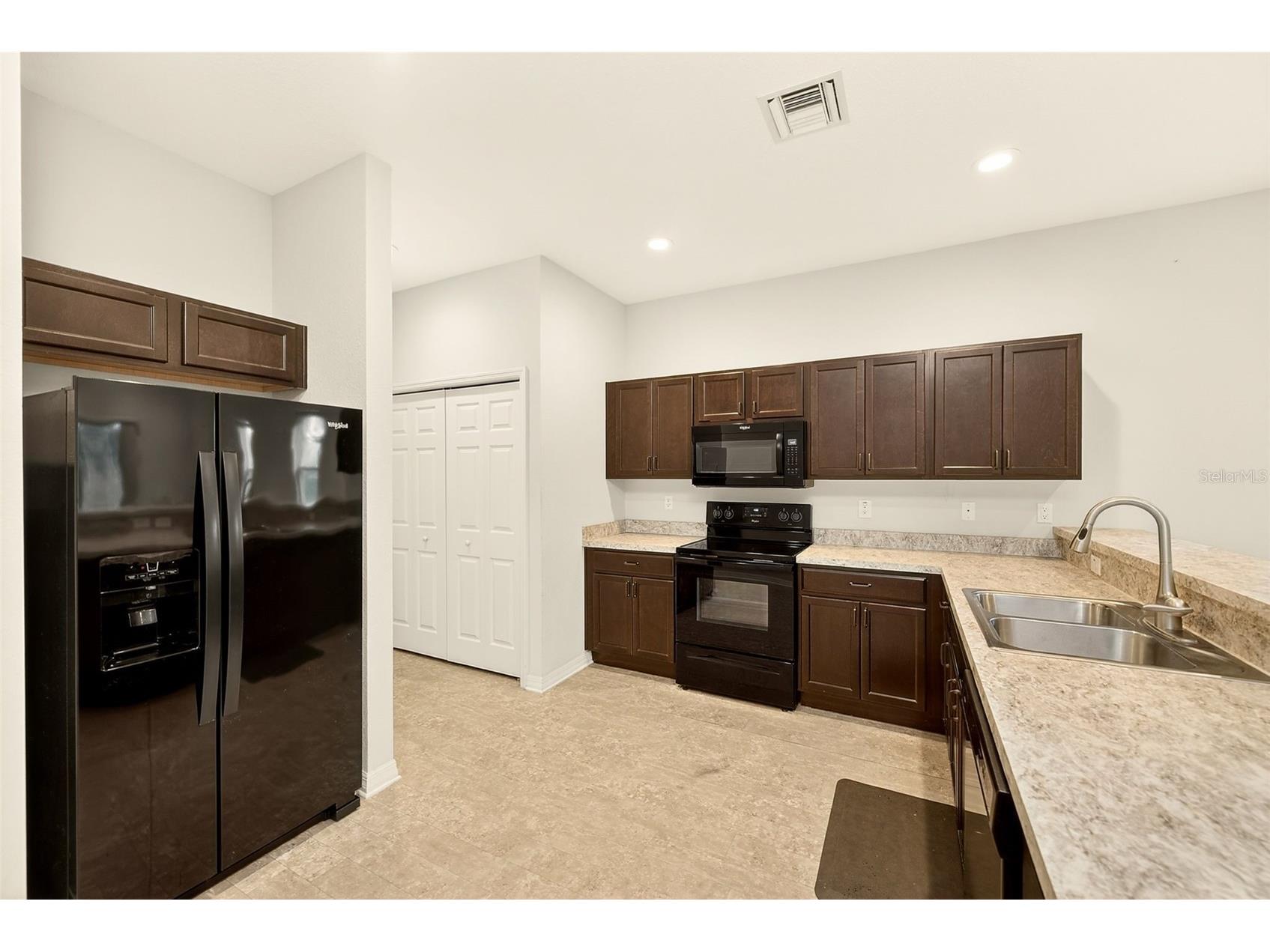 4680 Vignette Way Sarasota FL 34240 TB8514067 image6