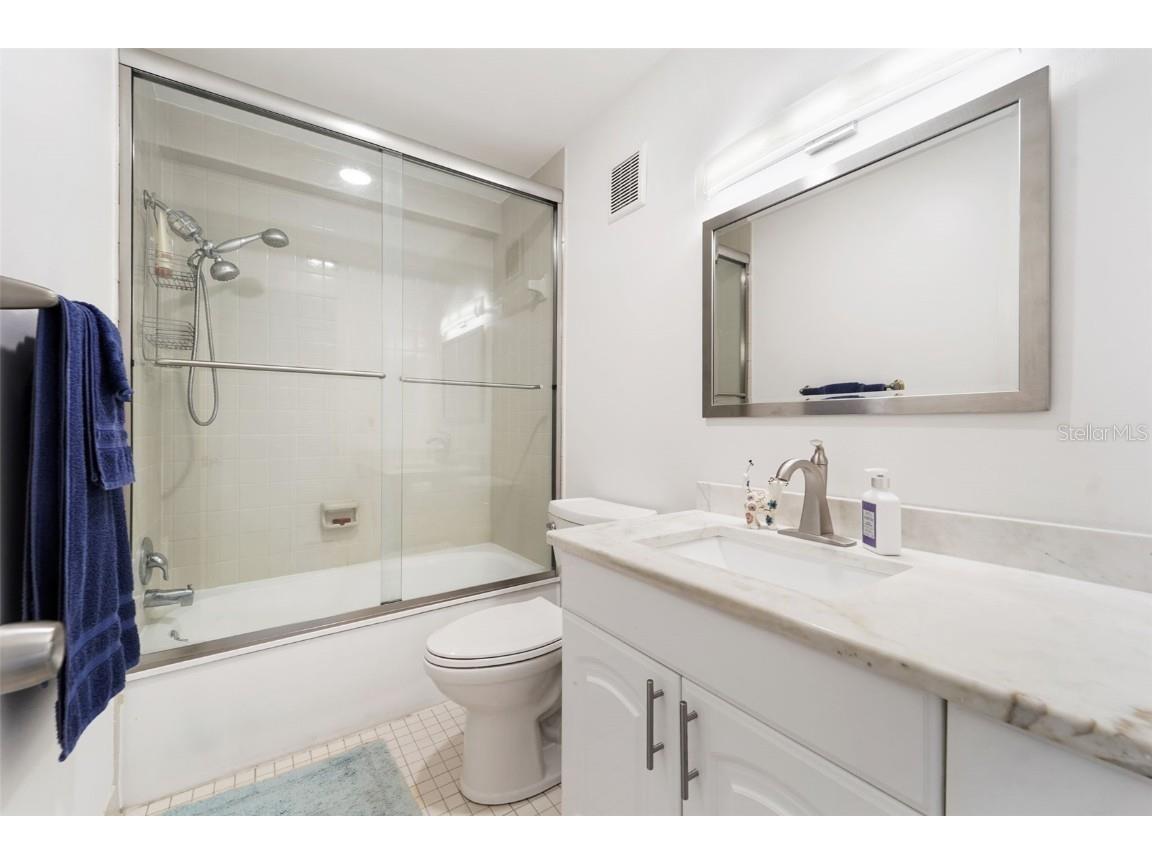 4681 1st Street NE #301 Saint Petersburg FL 33703 TB8457263 image18