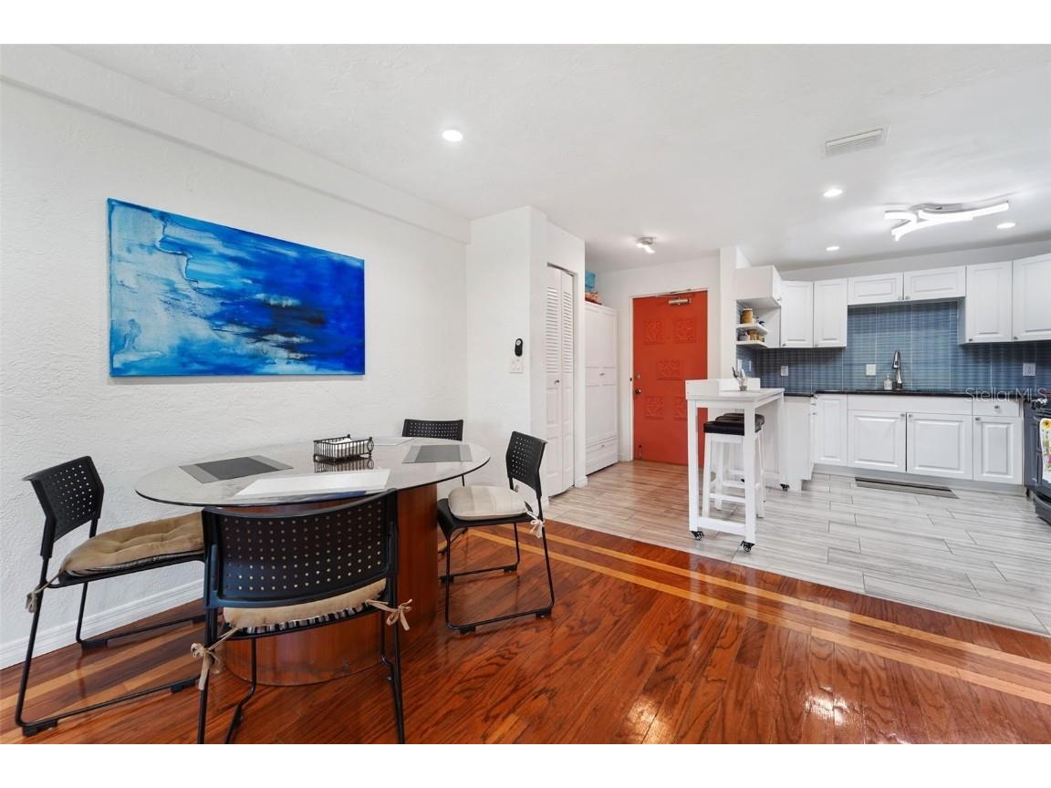 4681 1st Street NE #301 Saint Petersburg FL 33703 TB8457263 image9