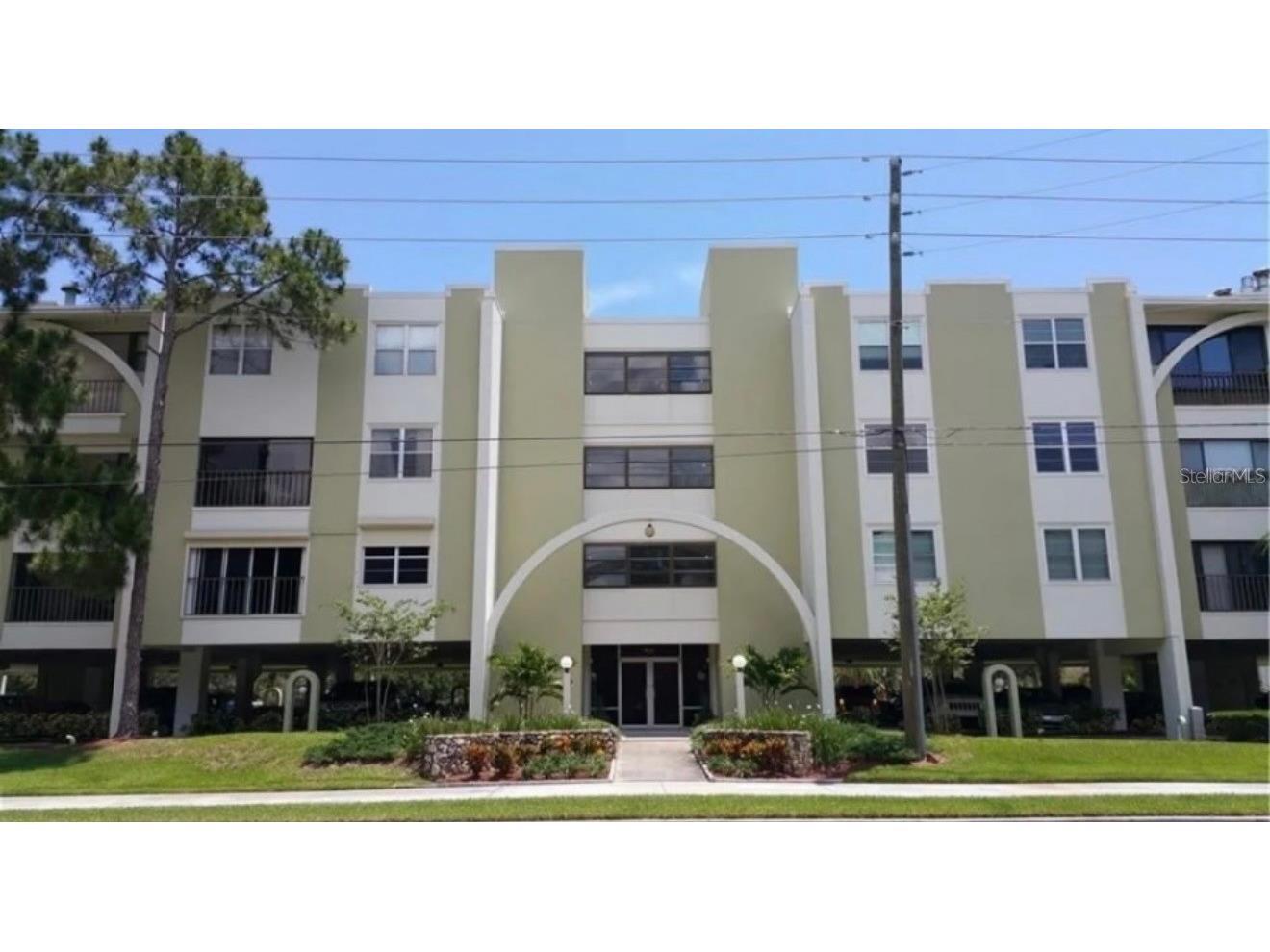 4681 1st Street NE #405 Saint Petersburg FL 33703 TB8505666 image1