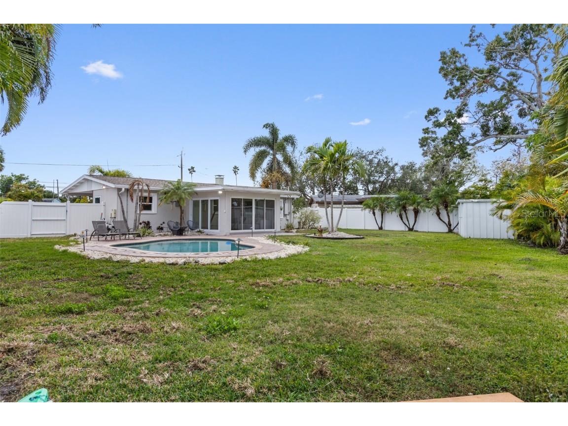 4681 Carson Street NE Saint Petersburg FL 33703 TB8457140 image4