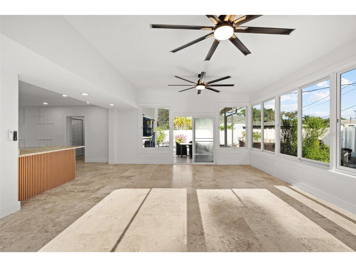 4681 Shore Acres Boulevard NE Saint Petersburg FL 33703 TB8440195 image24