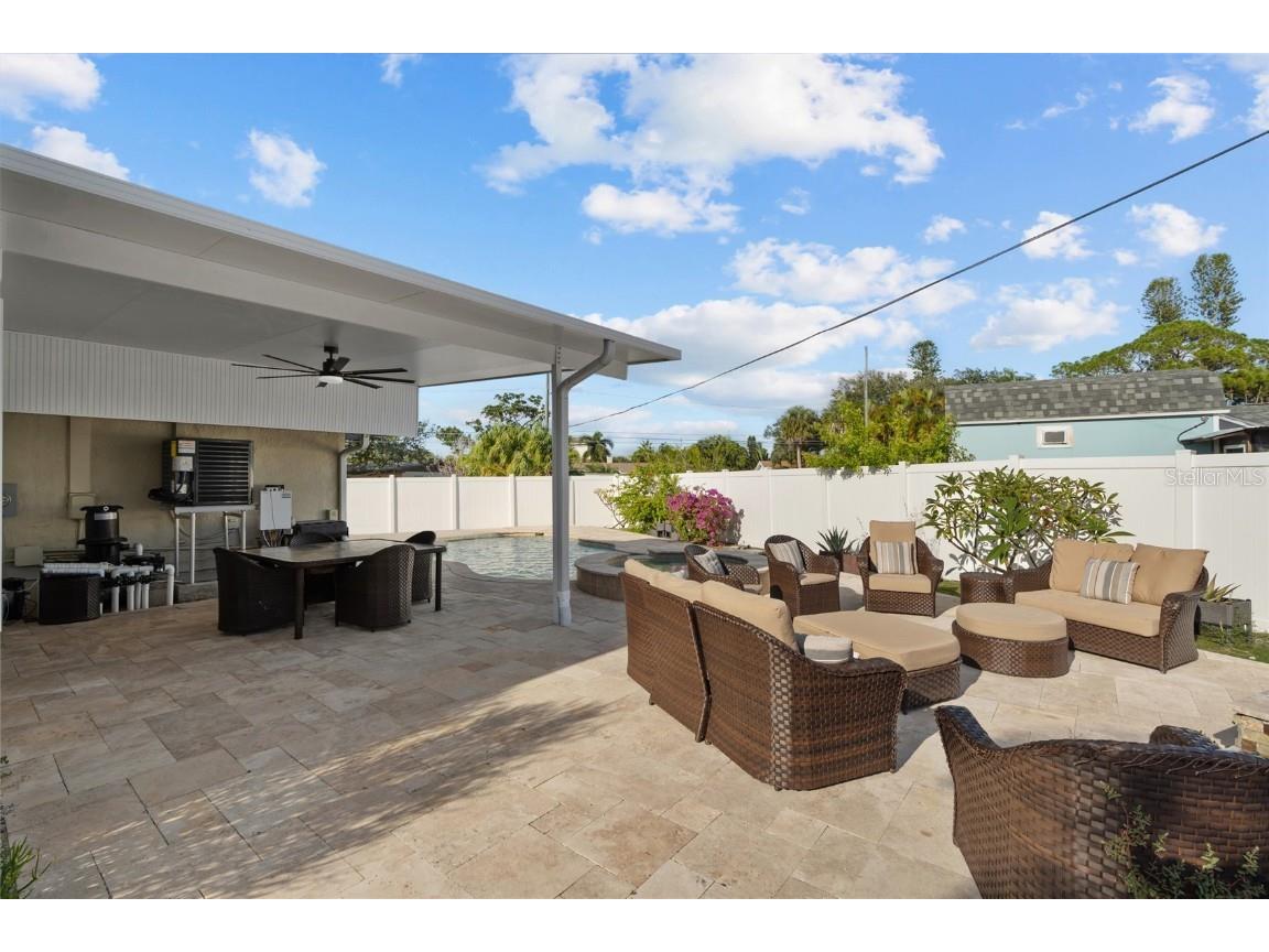 4681 Shore Acres Boulevard NE Saint Petersburg FL 33703 TB8440195 image27