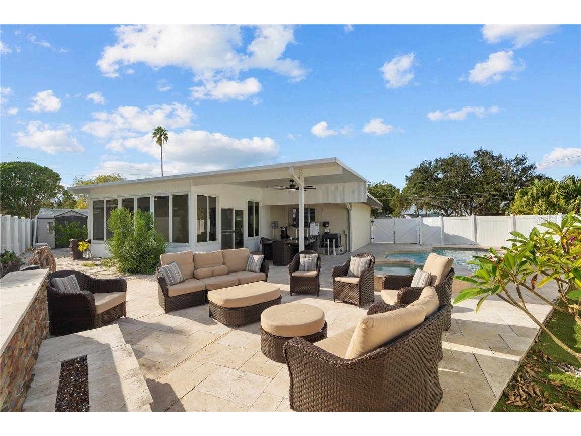 4681 Shore Acres Boulevard NE Saint Petersburg FL 33703 TB8440195 image28