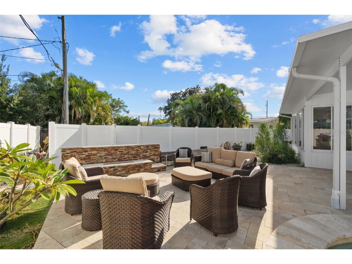 4681 Shore Acres Boulevard NE Saint Petersburg FL 33703 TB8440195 image29