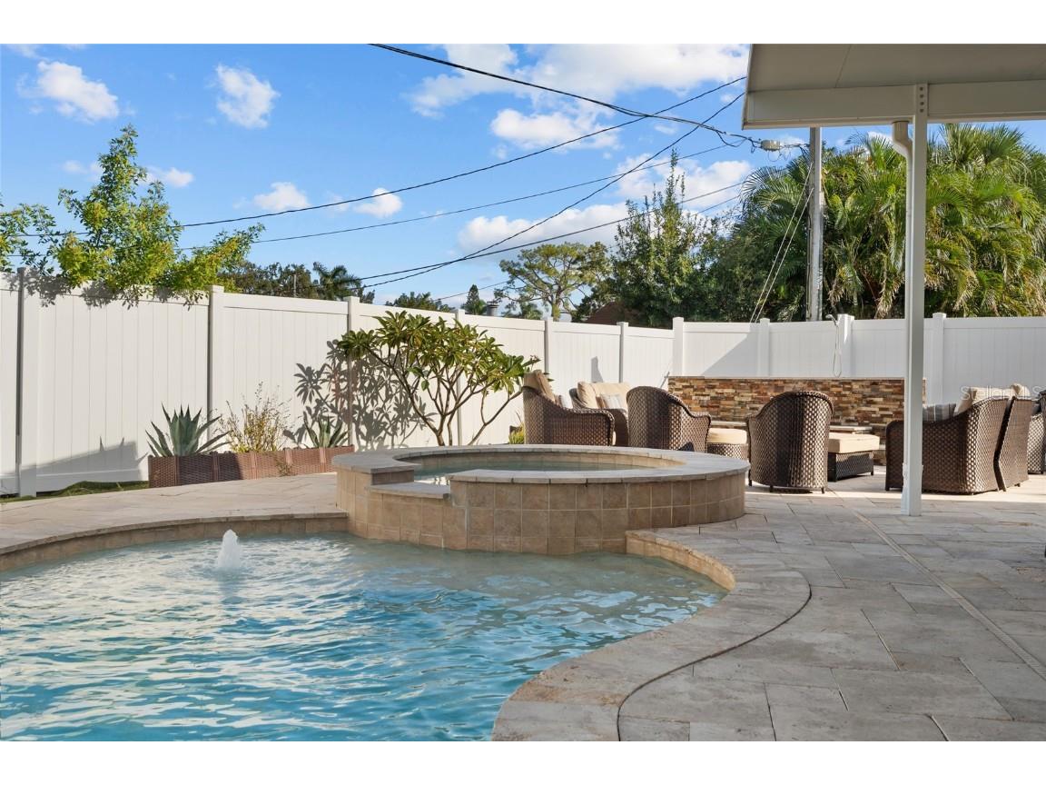 4681 Shore Acres Boulevard NE Saint Petersburg FL 33703 TB8440195 image31