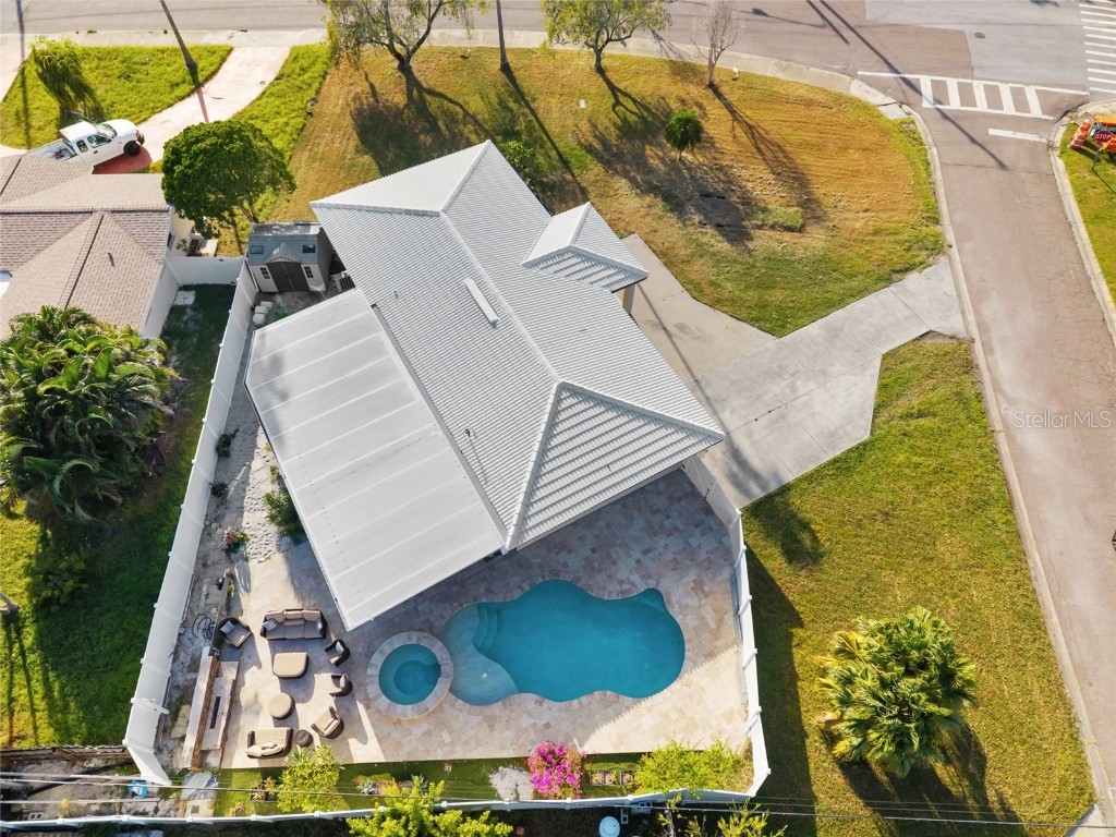 4681 Shore Acres Boulevard NE Saint Petersburg FL 33703 TB8440195 image32