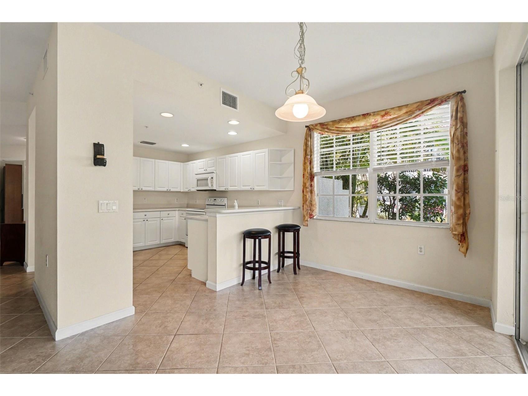 4683 Club Drive #101 Port Charlotte FL 33953 D6145973 image9