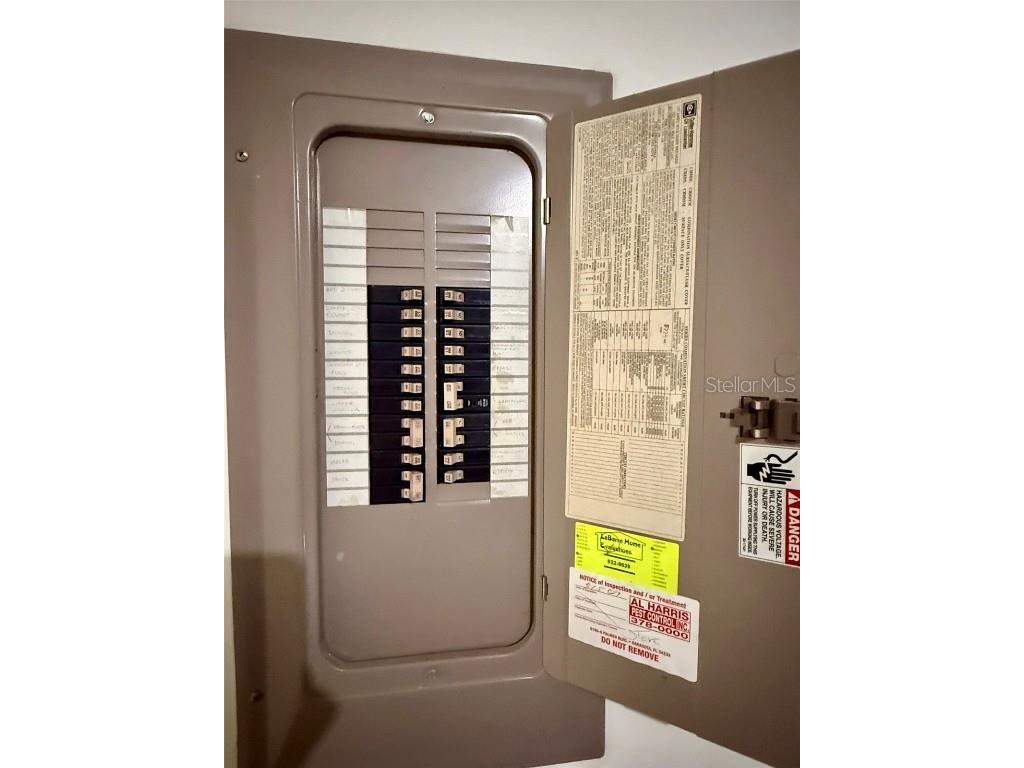 4683 Winston Lane N #30 Sarasota FL 34235 A4670091 image47