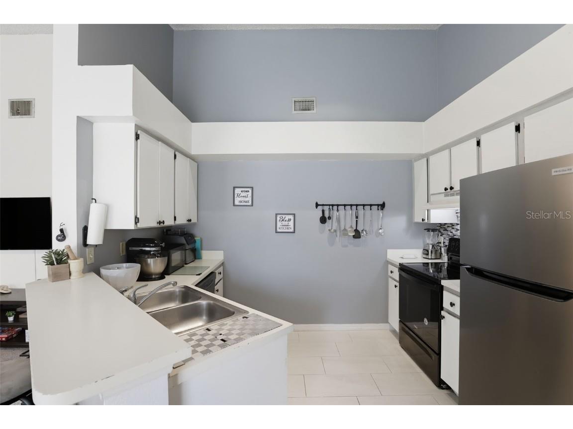 4684 Pembrook Place #I-205 Orlando FL 32811 O6344261 image8