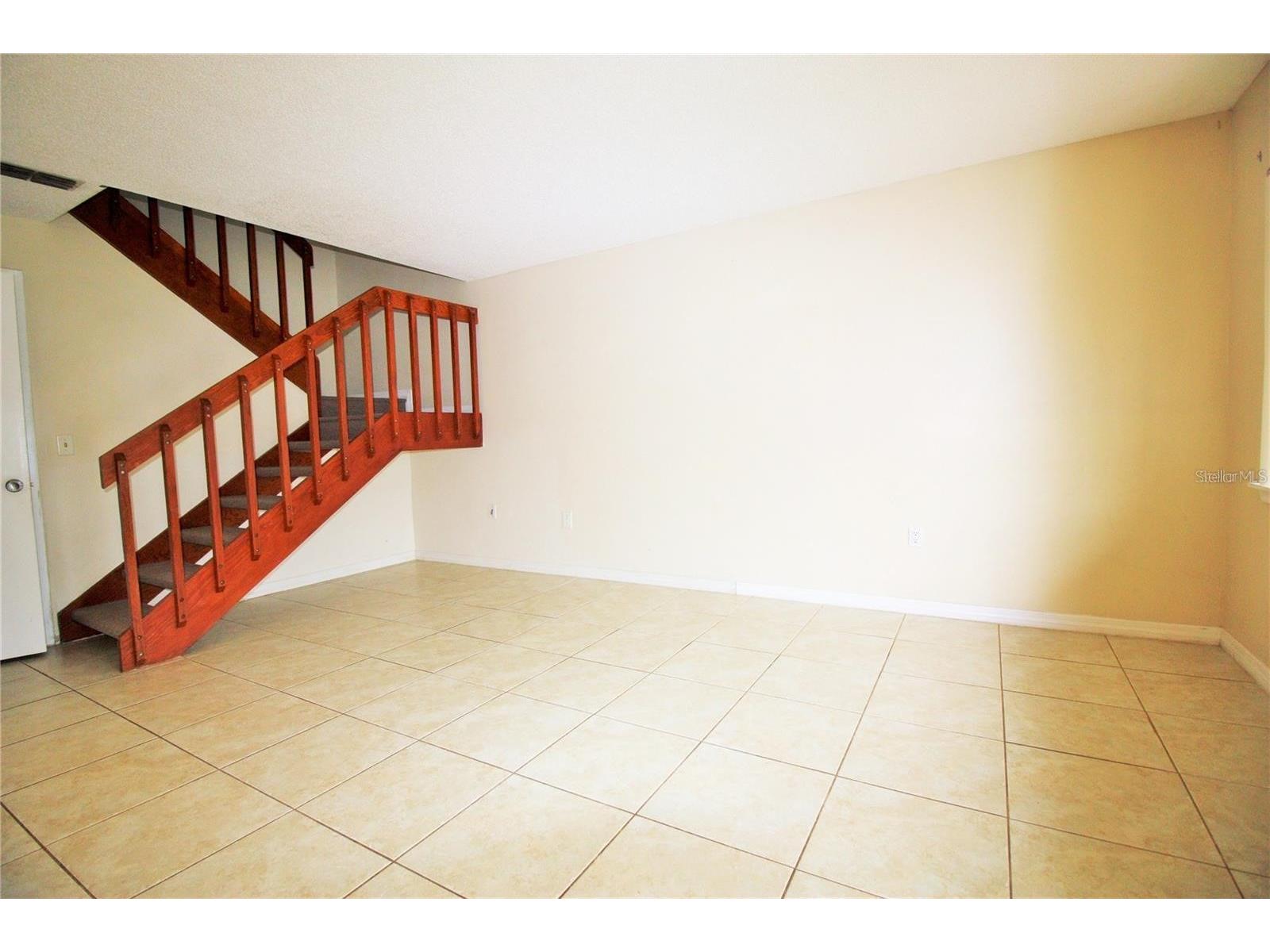 4684 Pheasant Run Drive #3B Orlando FL 32808 R4910930 image12