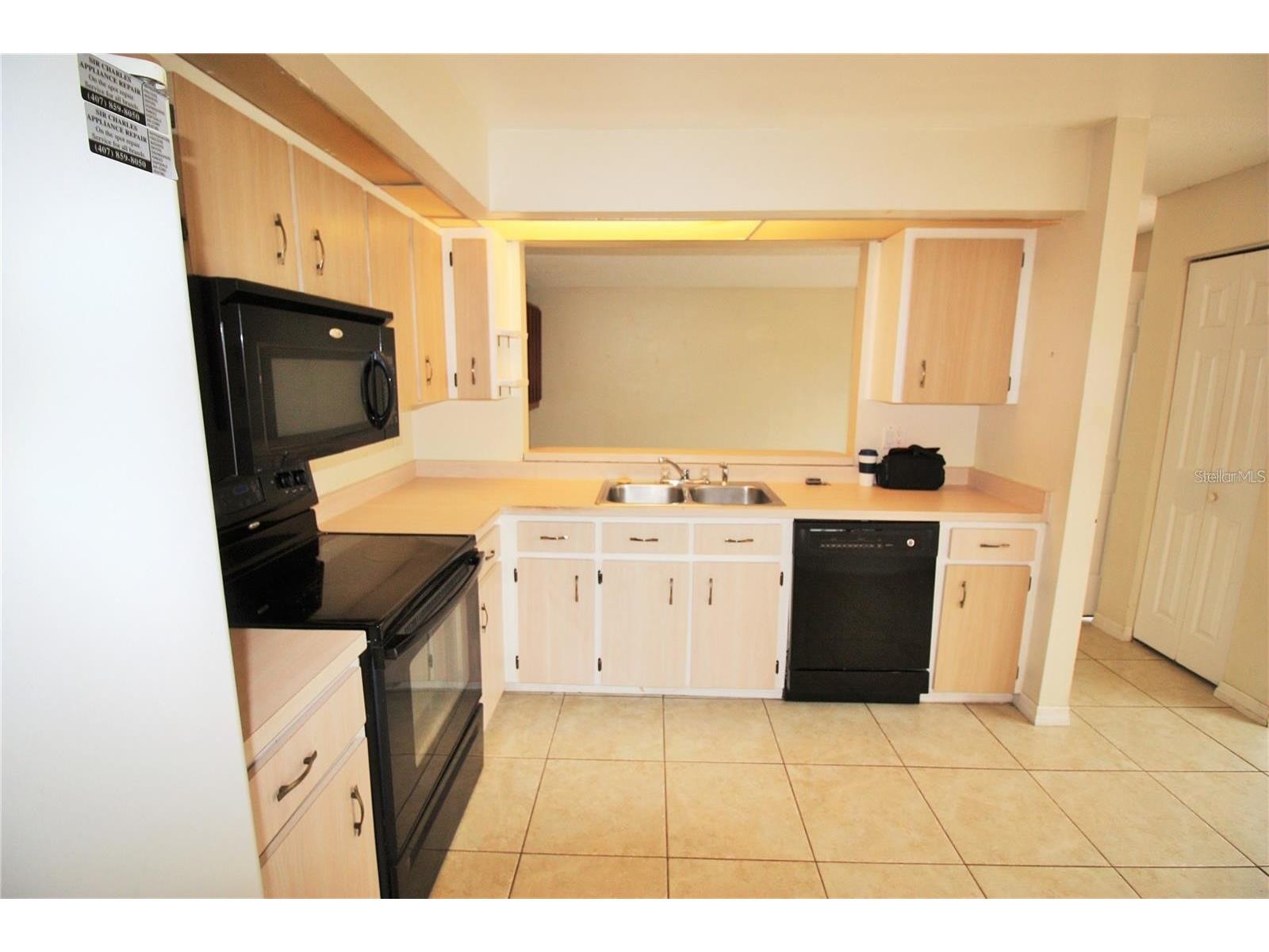 4684 Pheasant Run Drive #3B Orlando FL 32808 R4910930 image5
