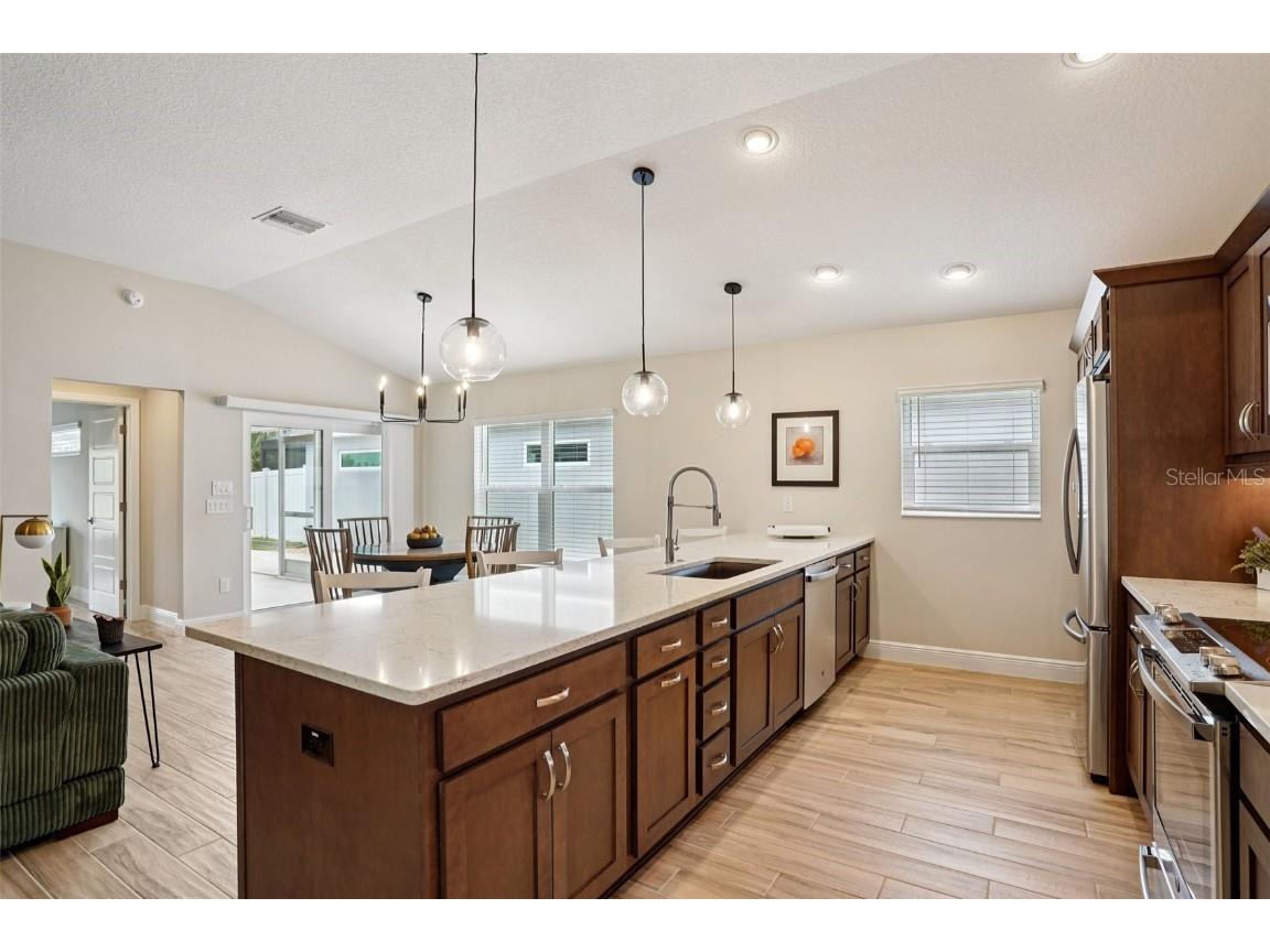 4686 Hiles Place The Villages FL 32163 G5100570 image4