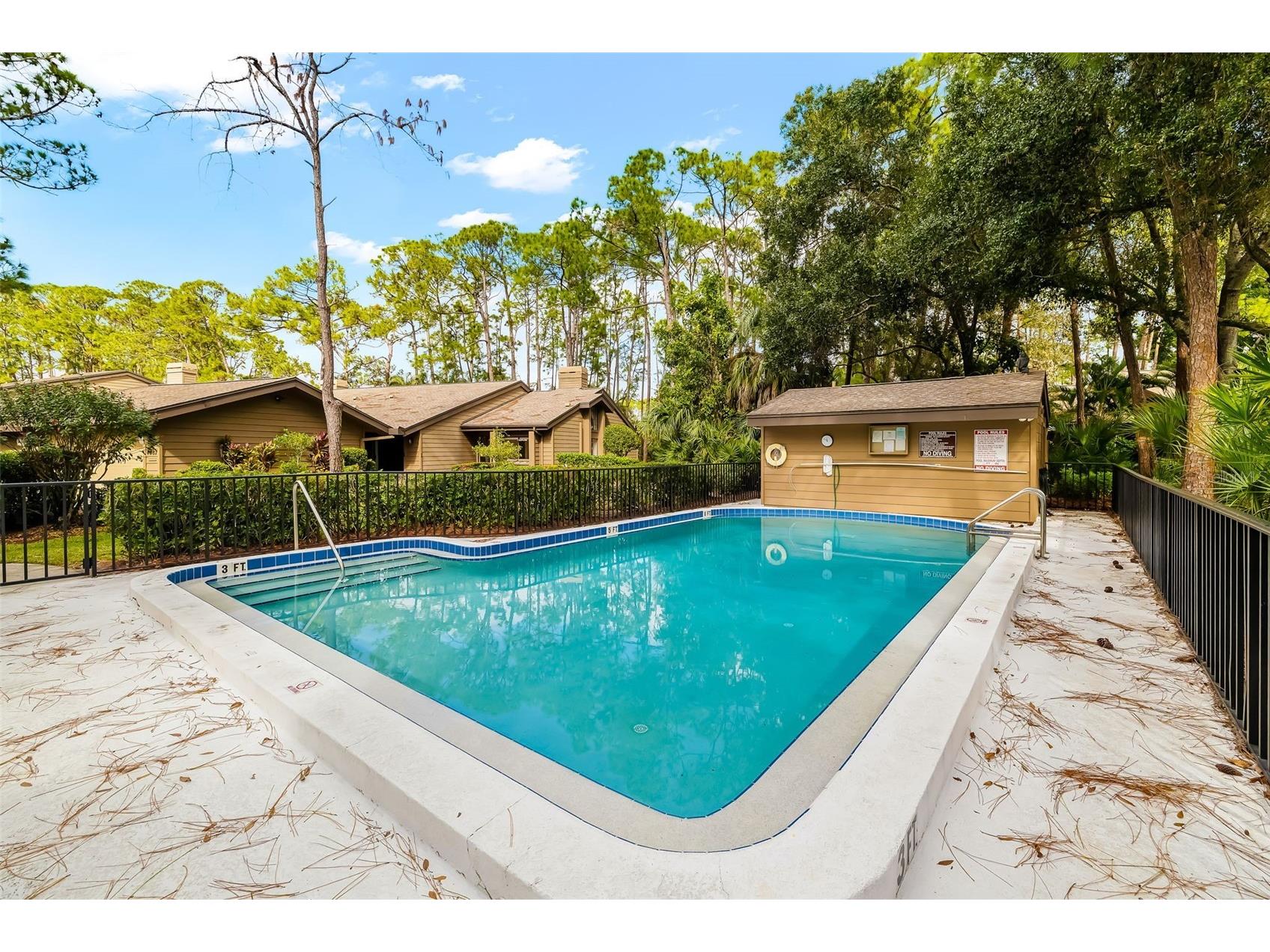 4687 Chandlers Forde #25 Sarasota FL 34235 A4672530 image44