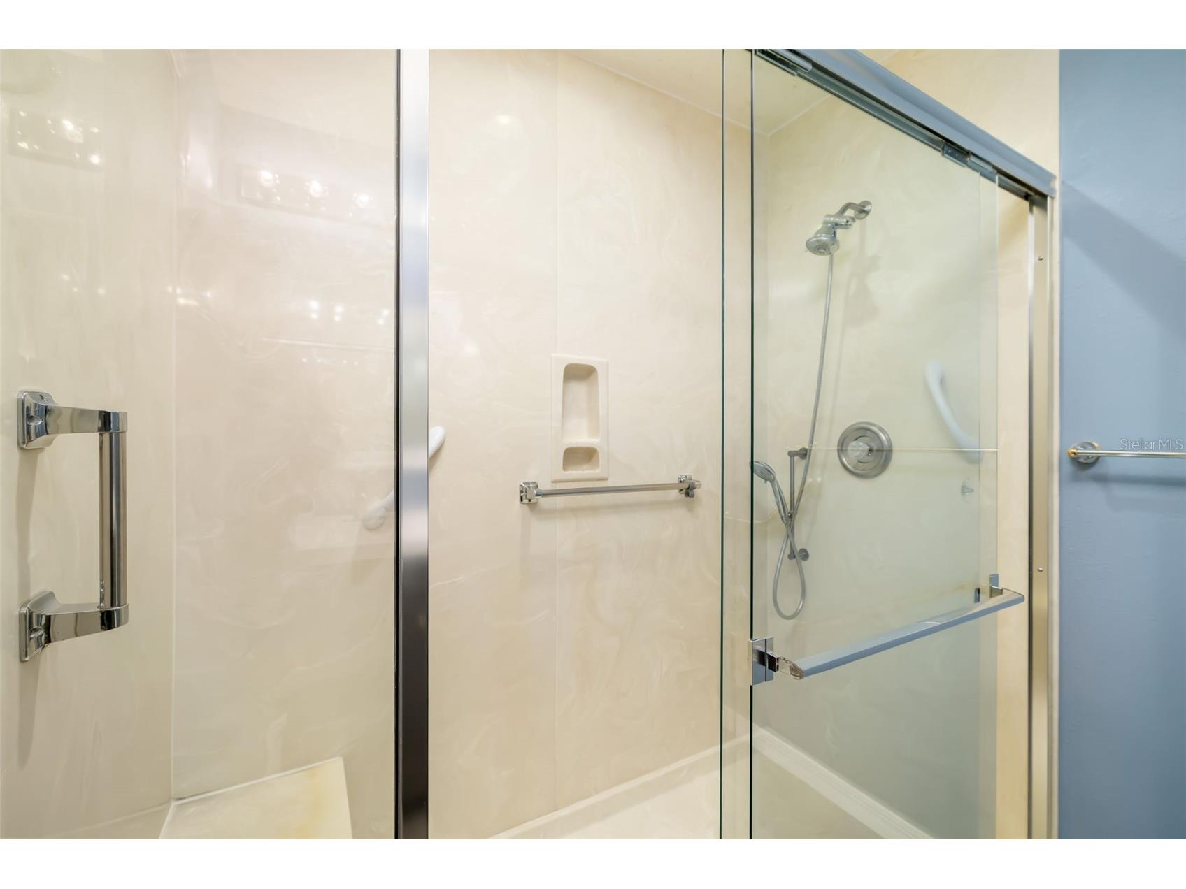 4687 Chandlers Forde #25 Sarasota FL 34235 A4672530 image53