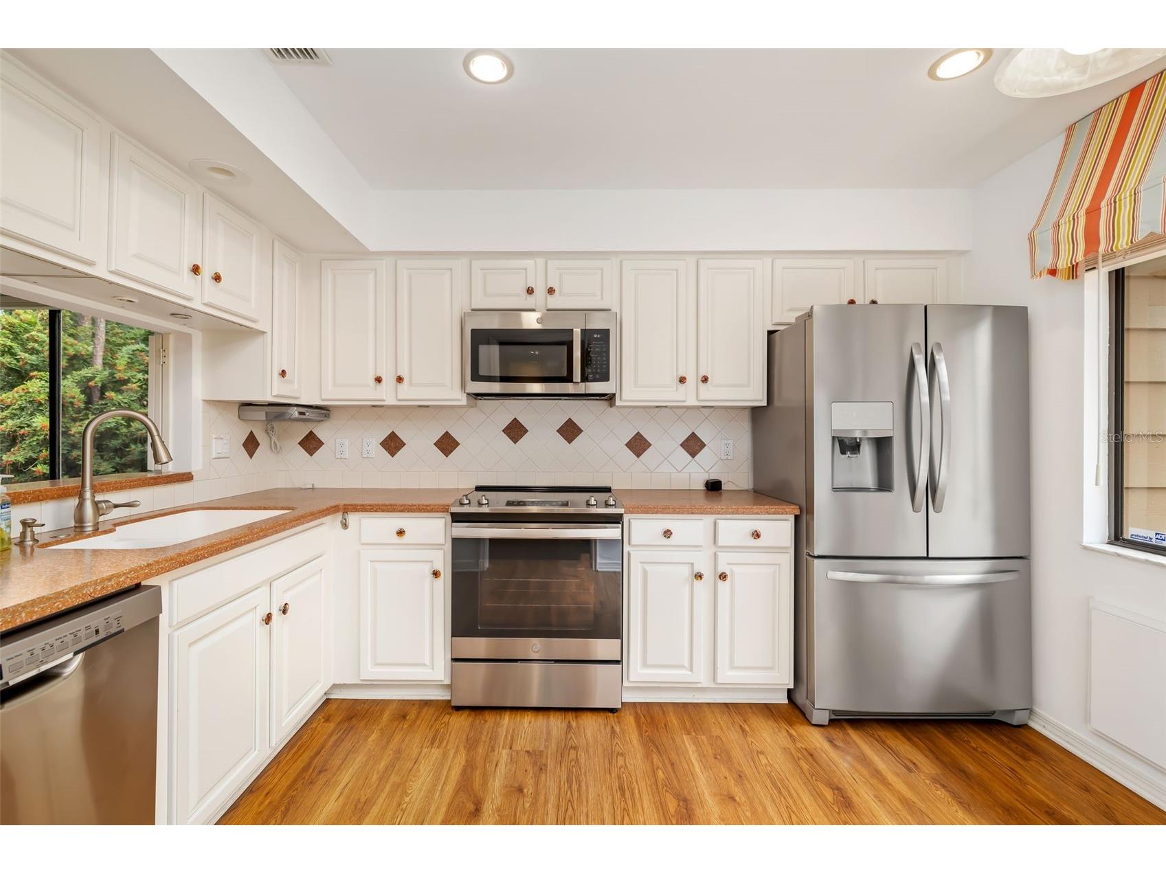 4687 Chandlers Forde #25 Sarasota FL 34235 A4672530 image8