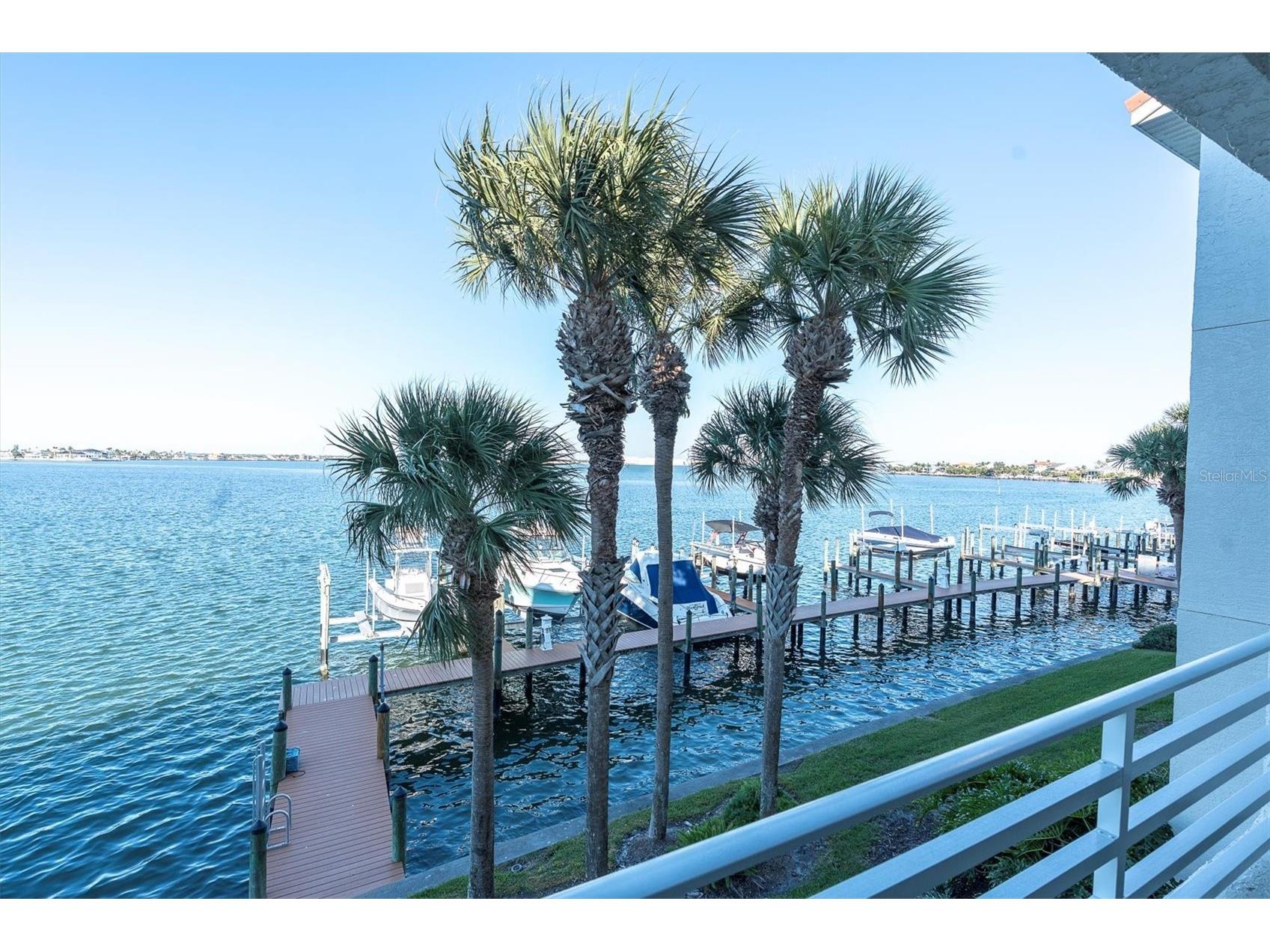 4687 Mirabella Court Saint Pete Beach FL 33706 - BOCA CIEGA TB8443640 image1