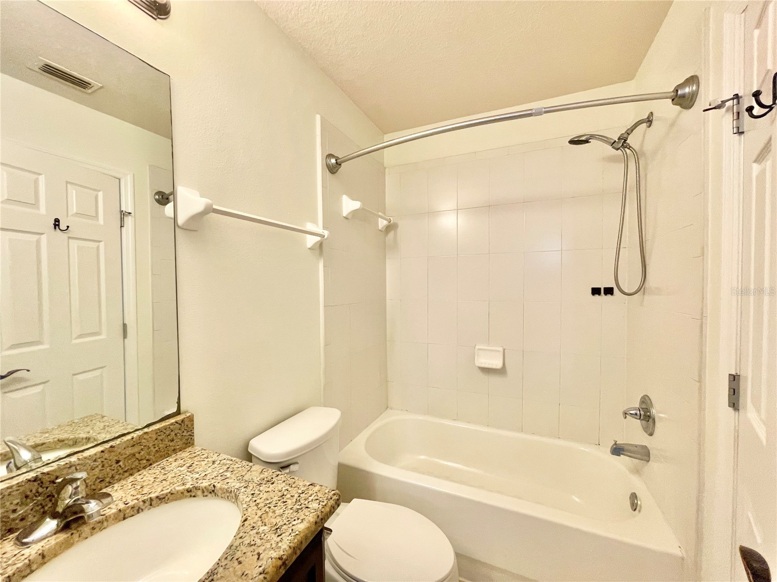 4687 SW 48th Drive #126 Gainesville FL 32608 GC537555 image25