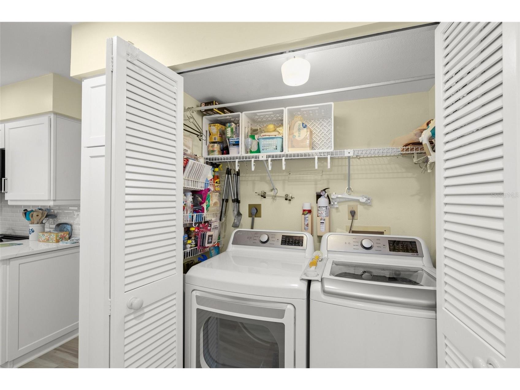 4688 Oak Hollow Drive #25 Sarasota FL 34241 A4690247 image17