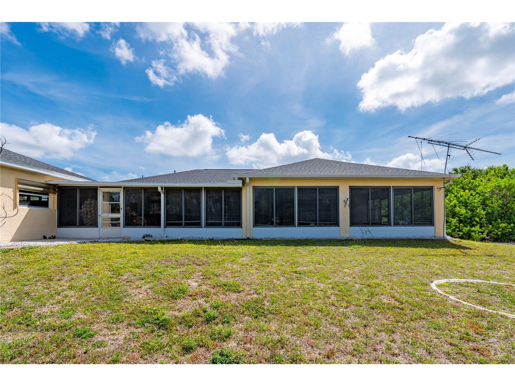 4689 Fernway Drive North Port FL 34288 C7525462 image30
