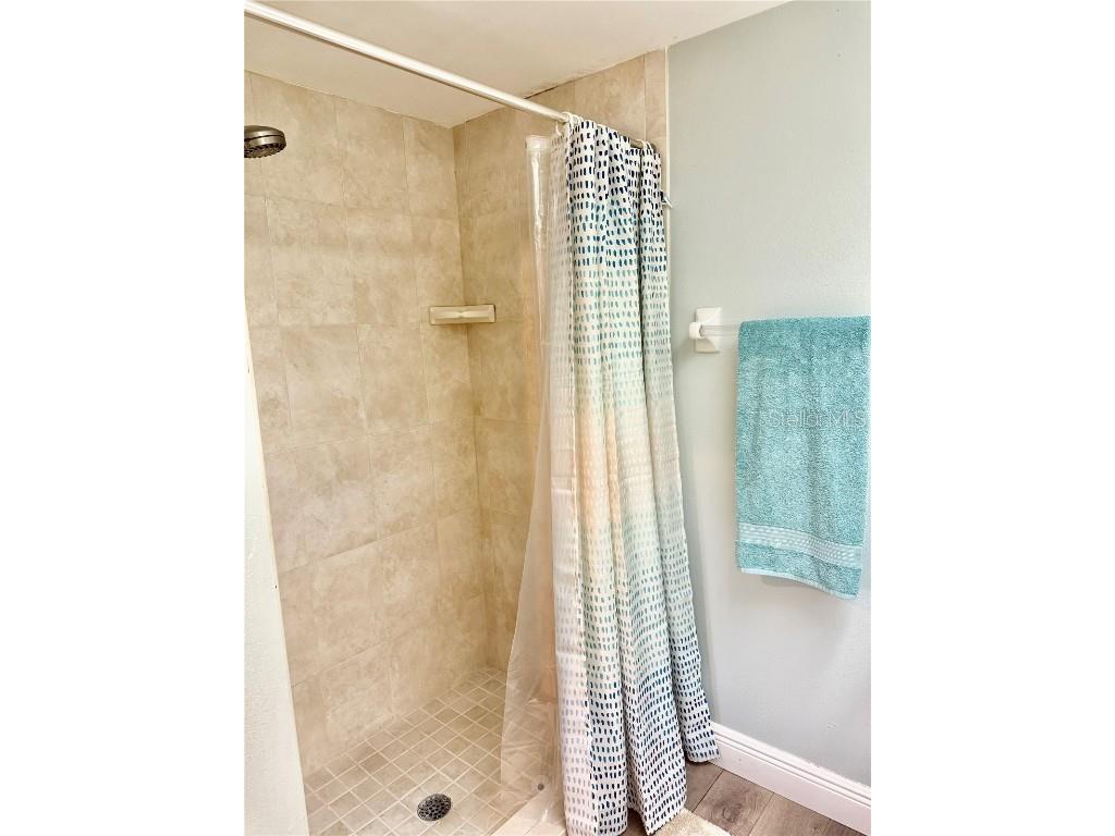 4689 Oak Forest Drive E #1 Sarasota FL 34231 A4656654 image11