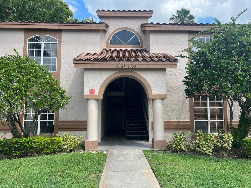 4689 Pembrook Place #201 Orlando FL 32811 O6134988 image1