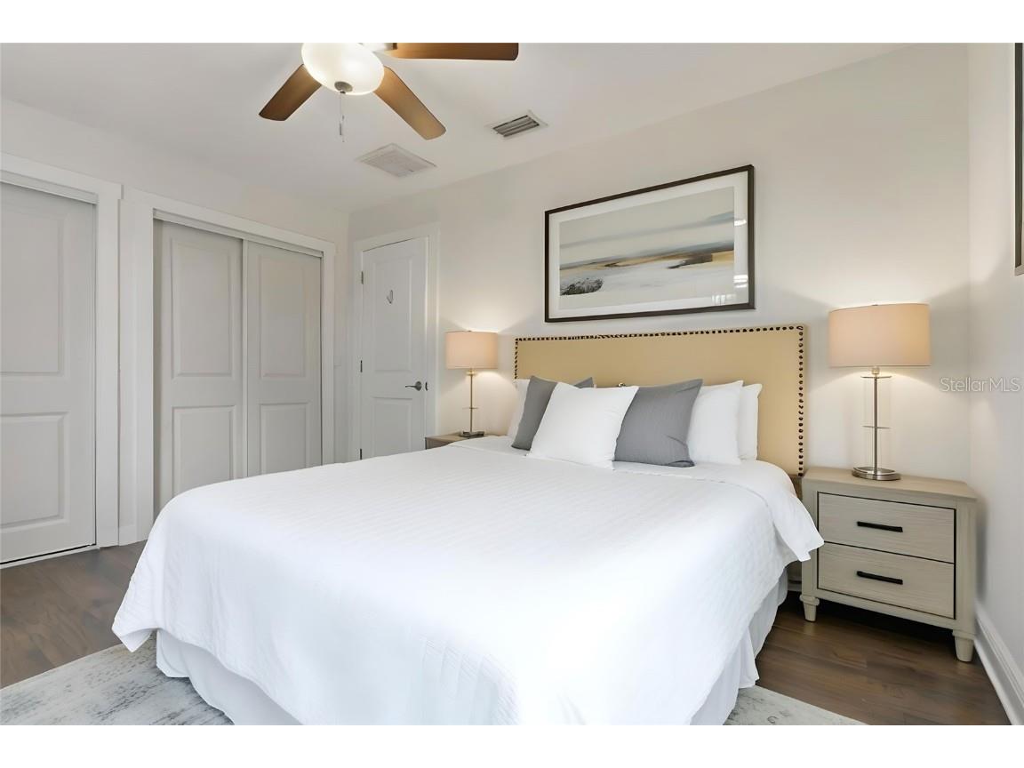 469 38th Avenue N Saint Petersburg FL 33704 TB8412892 image12