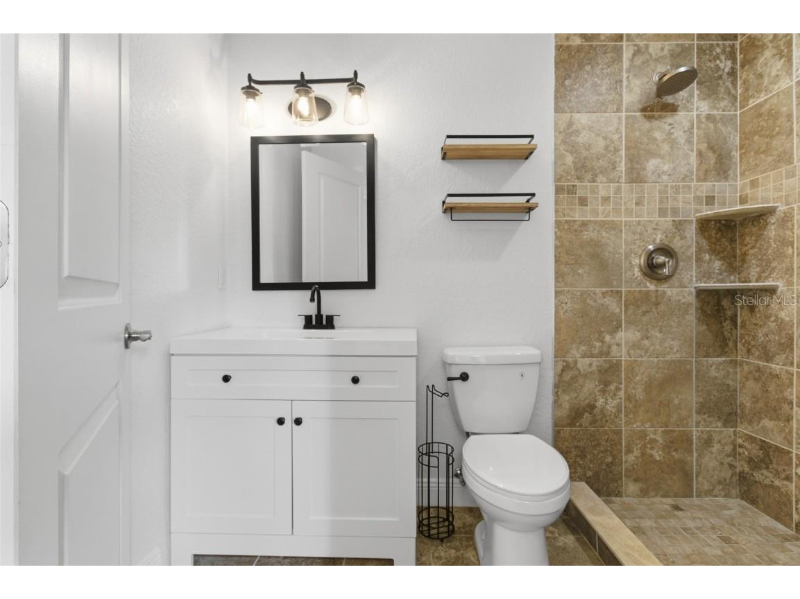 469 38th Avenue N Saint Petersburg FL 33704 TB8412892 image13