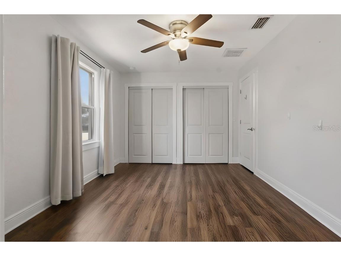 469 38th Avenue N Saint Petersburg FL 33704 TB8412892 image14