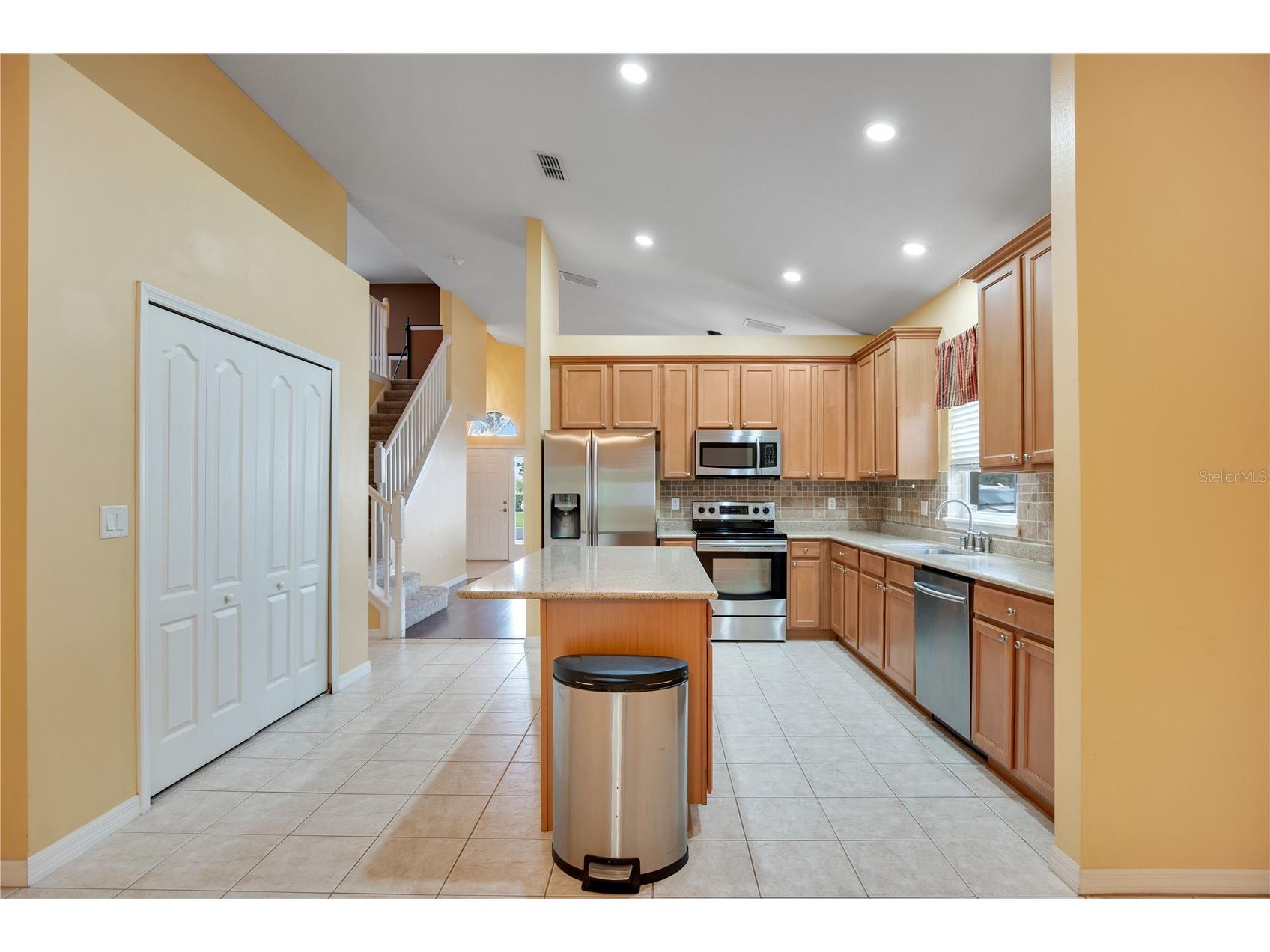 469 Carey Way Orlando FL 32825 O6405702 image10