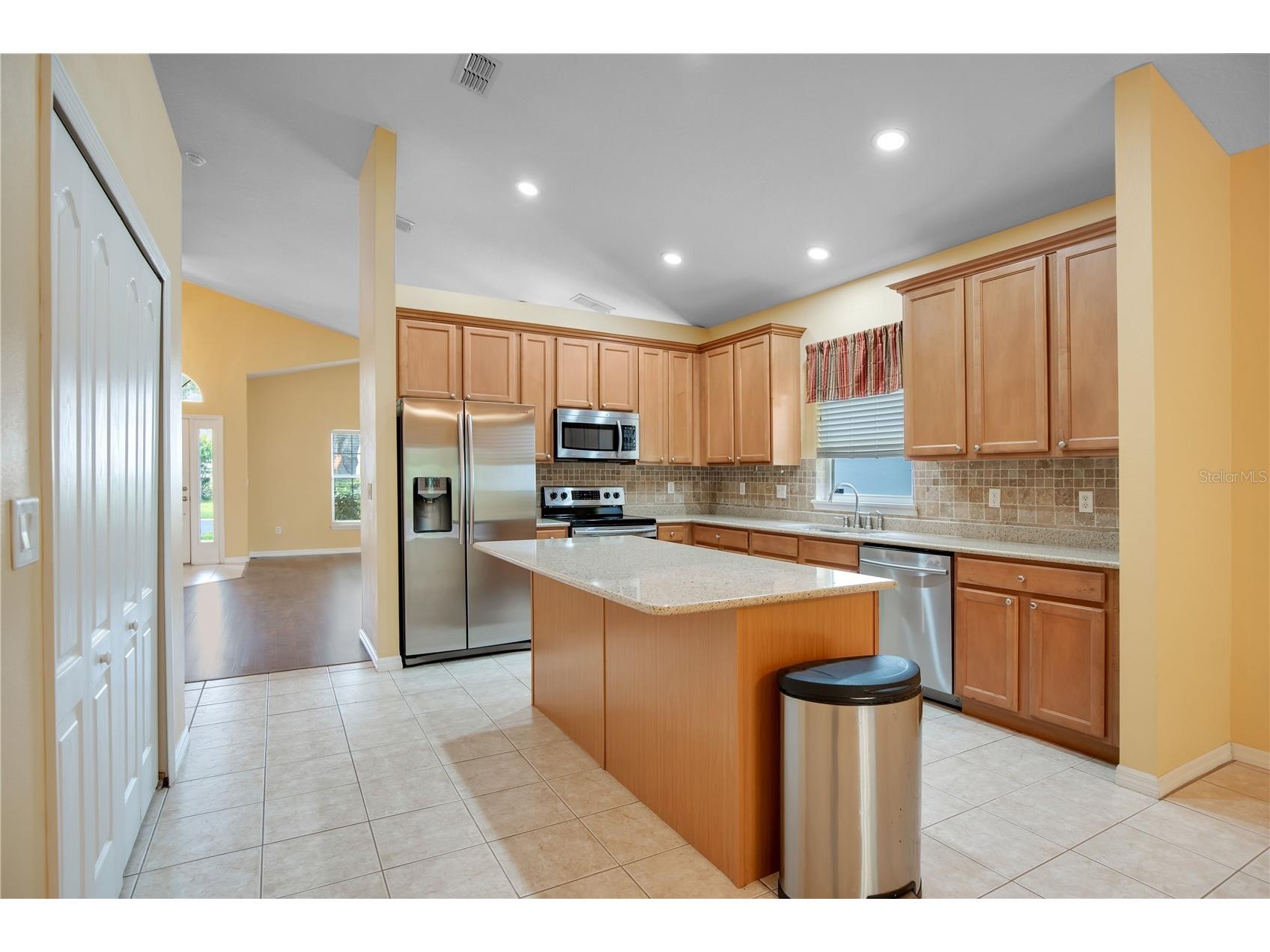 469 Carey Way Orlando FL 32825 O6405702 image9