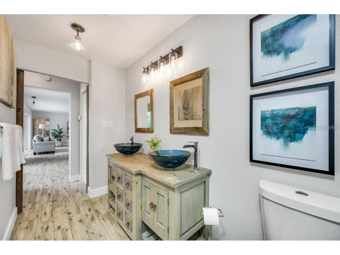 469 Flamingo Drive Apollo Beach FL 33572 - Canal TB8426283 image11