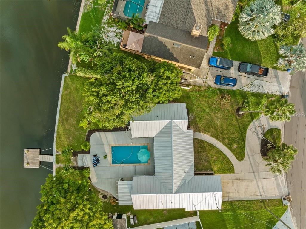 469 Flamingo Drive Apollo Beach FL 33572 - Canal TB8426283 image2