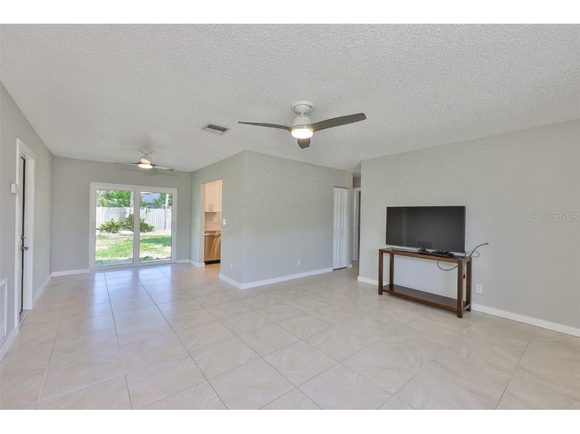 469 Florida Circle N Apollo Beach FL 33572 TB8435800 image4