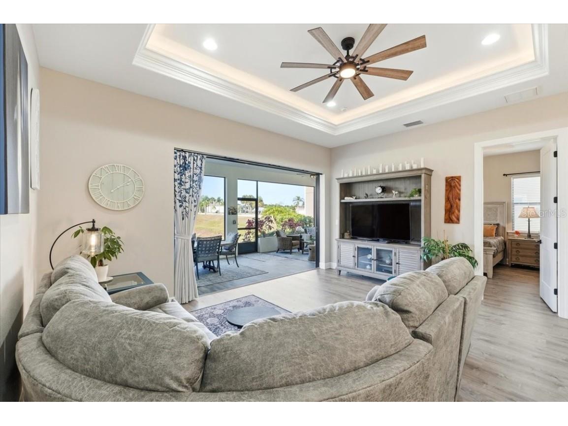 469 Nolane Lane Polk City FL 33868 L4957506 image8