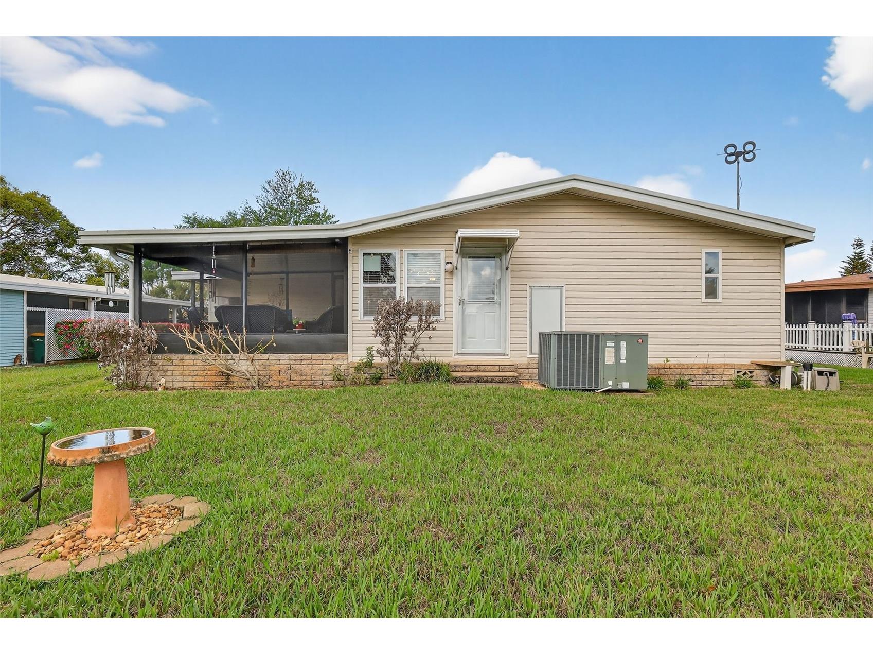 469 Santa Fe Road Tavares FL 32778 G5109502 image28