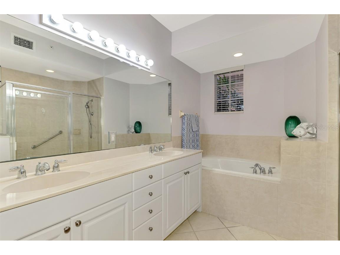 4692 Club Drive #101 Port Charlotte FL 33953 - MYAKKA RIVER D6143902 image30