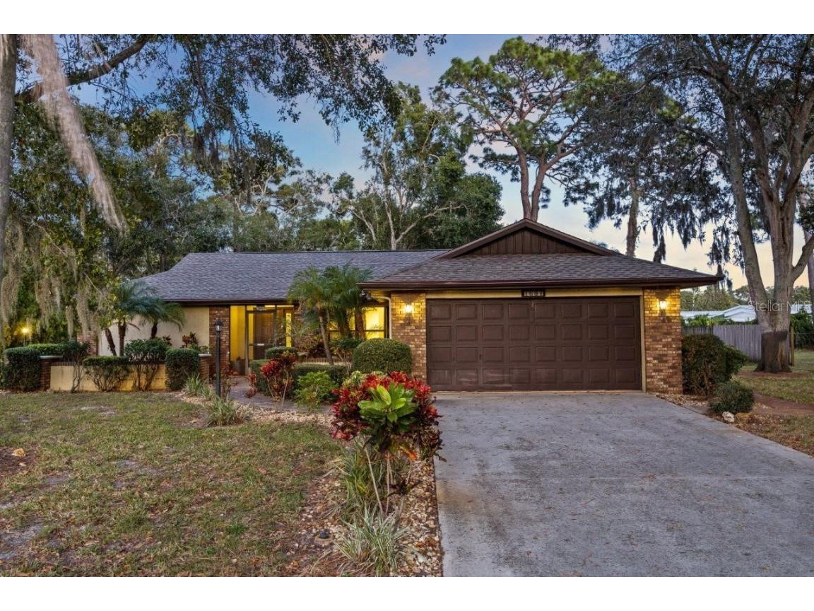 4694 Northwood Terrace Sarasota FL 34234 A4588130 image1