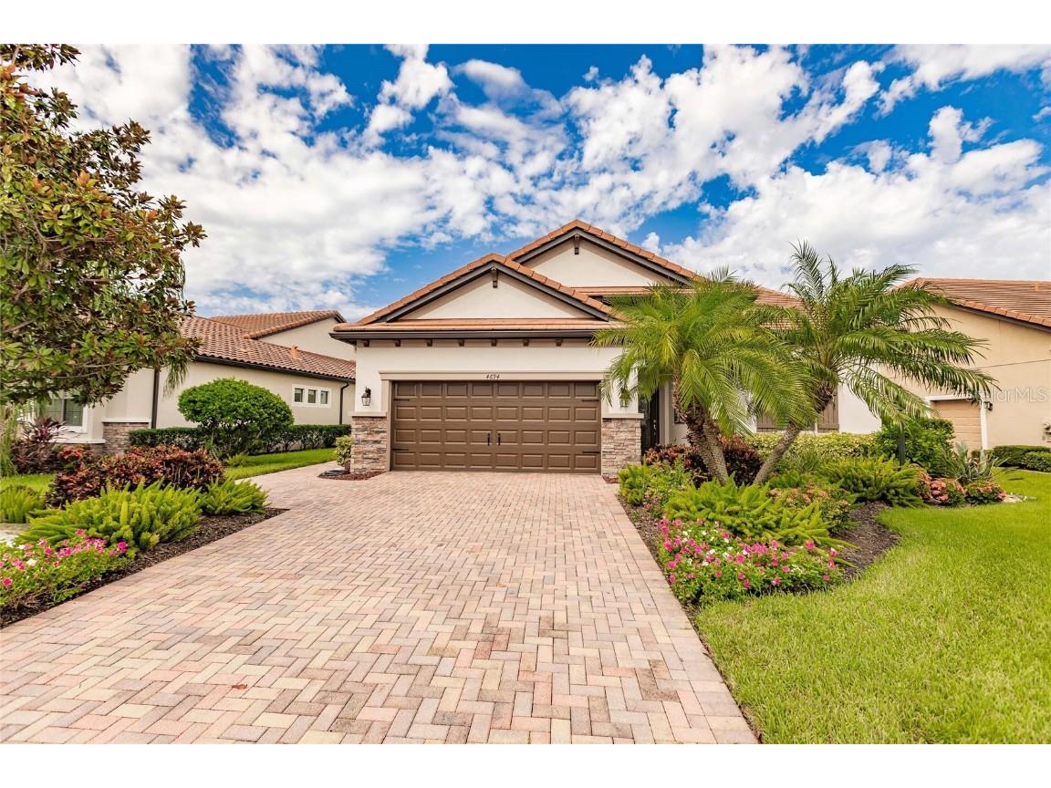 4694 Royal Dornoch Circle Bradenton FL 34211 A4618652 image1