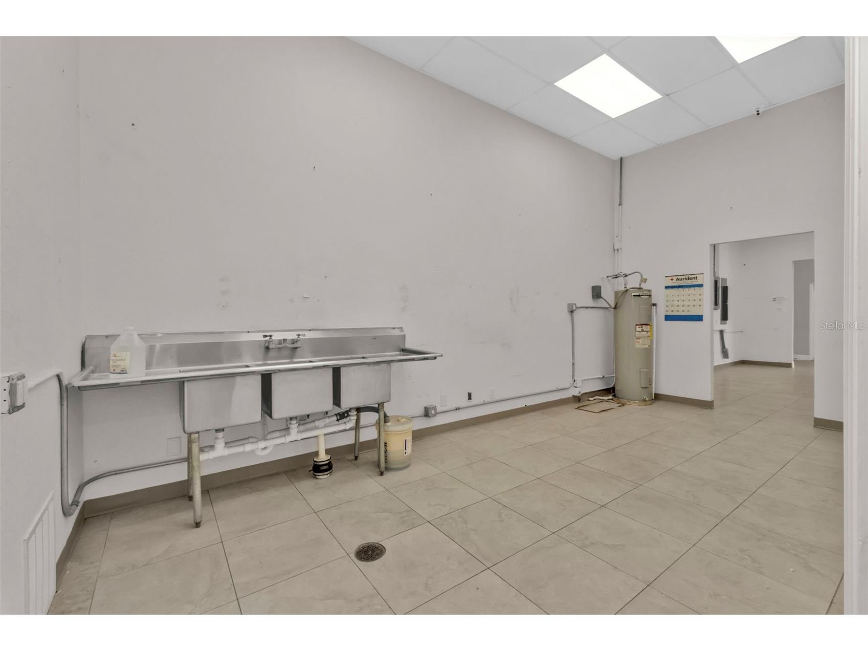 4694 Tamiami Trail Punta Gorda FL 33980 C7519918 image24