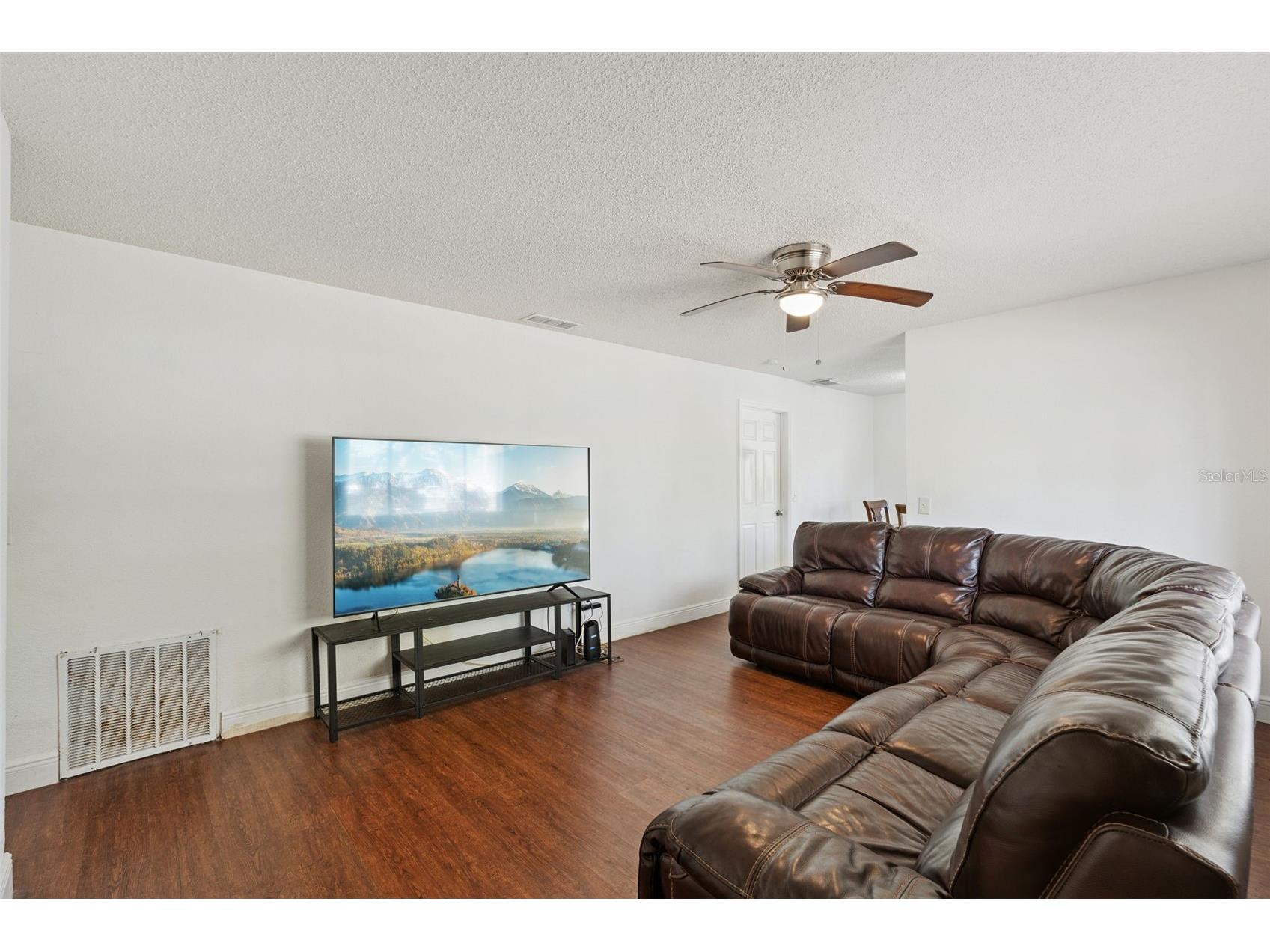 4695 Watch Hill Road Orlando FL 32808 O6393332 image6