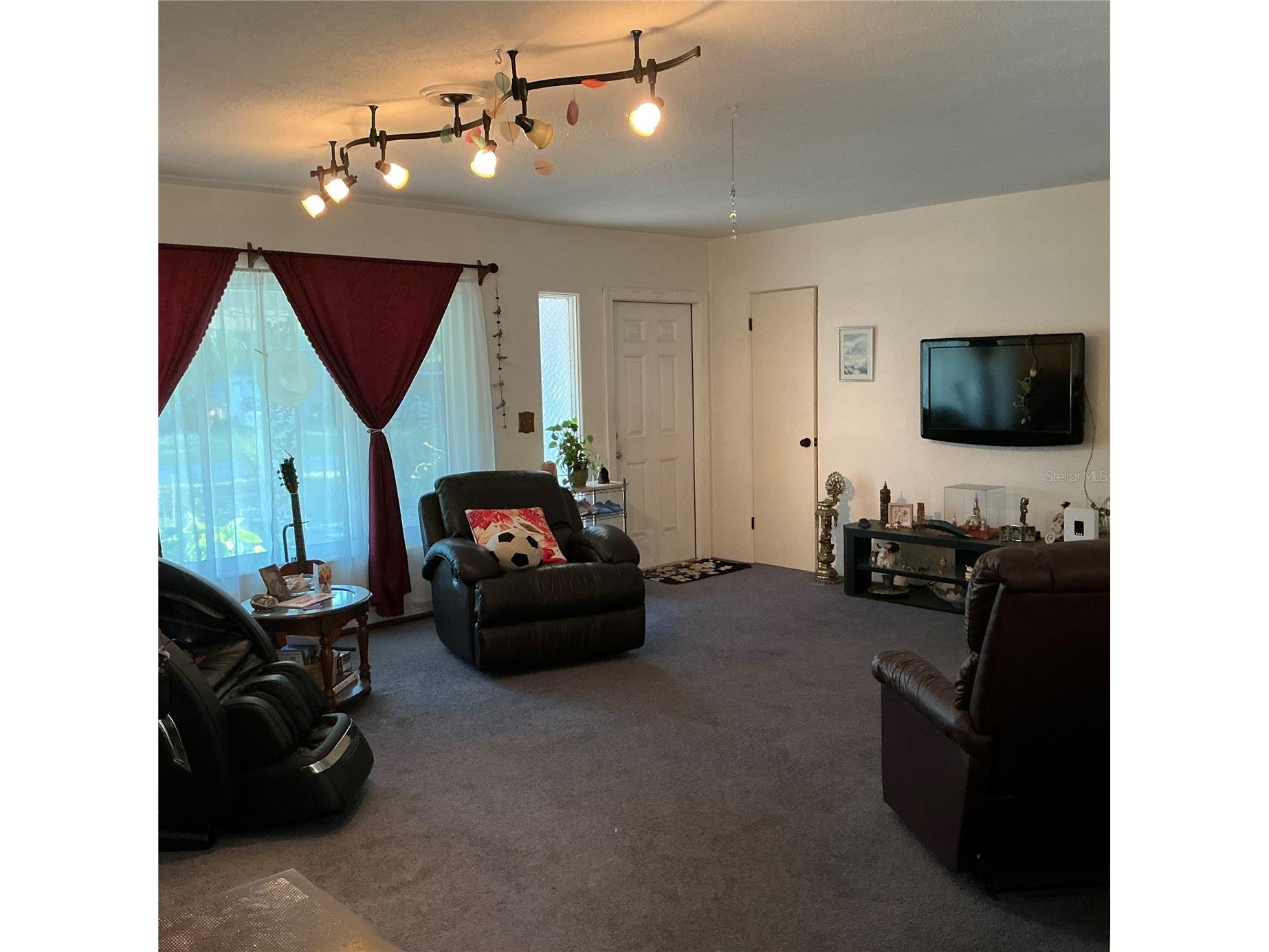 4696 48th Avenue N Saint Petersburg FL 33714 TB8496745 image16