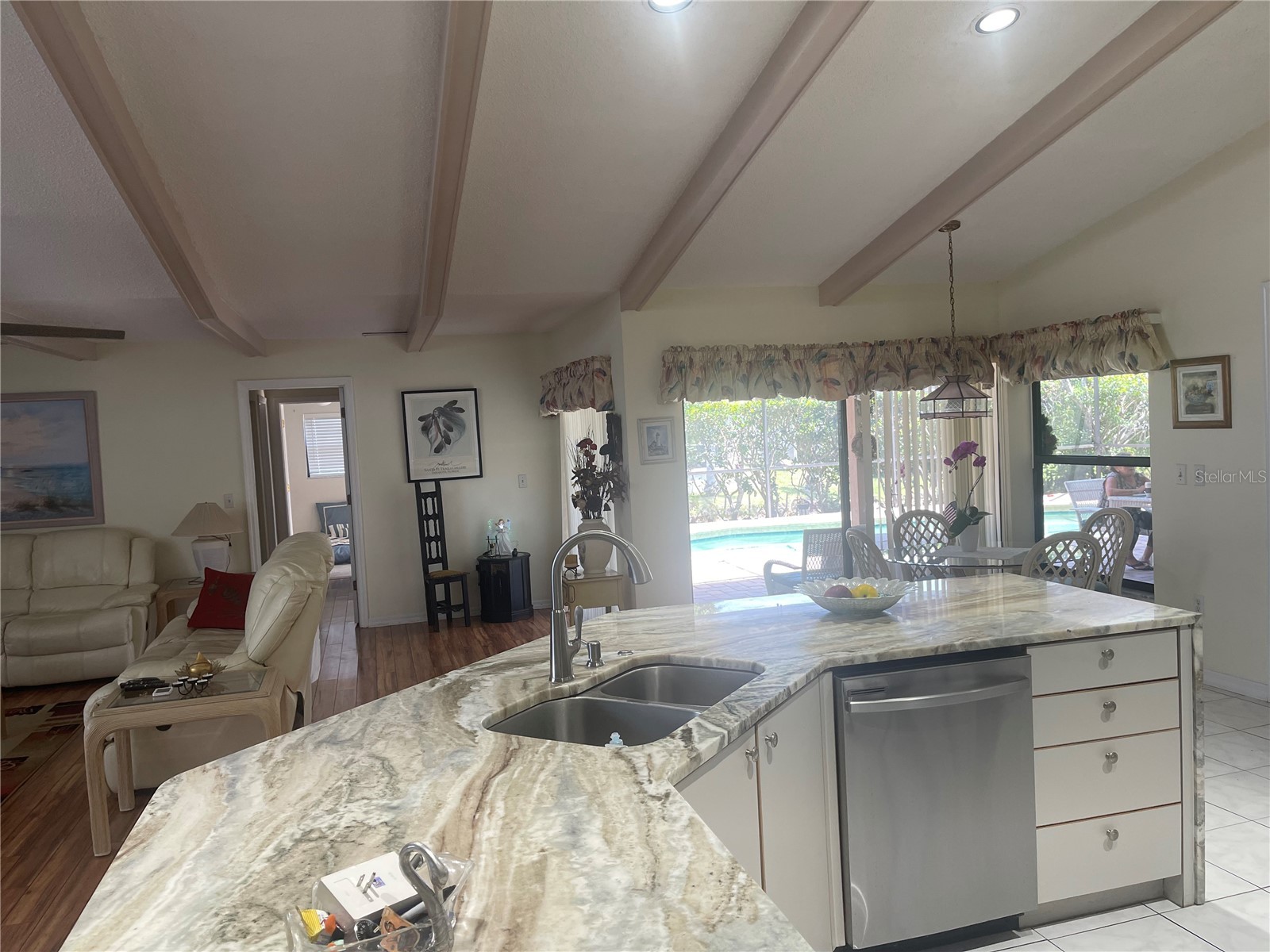 4696 Long Lake Drive Sarasota FL 34233 O6406835 image21