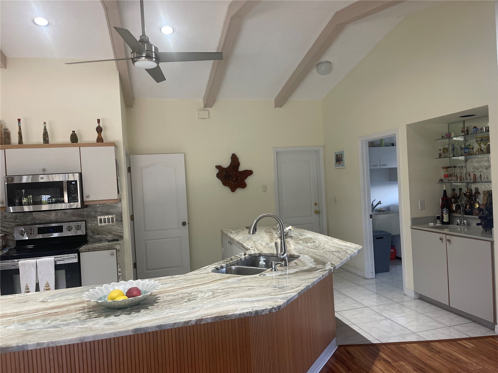 4696 Long Lake Drive Sarasota FL 34233 O6406835 image28