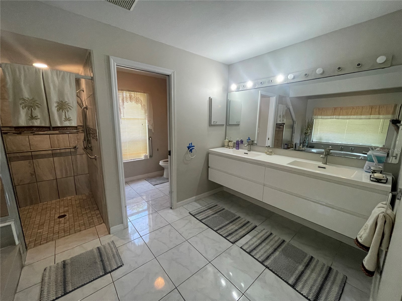 4696 Long Lake Drive Sarasota FL 34233 O6406835 image39