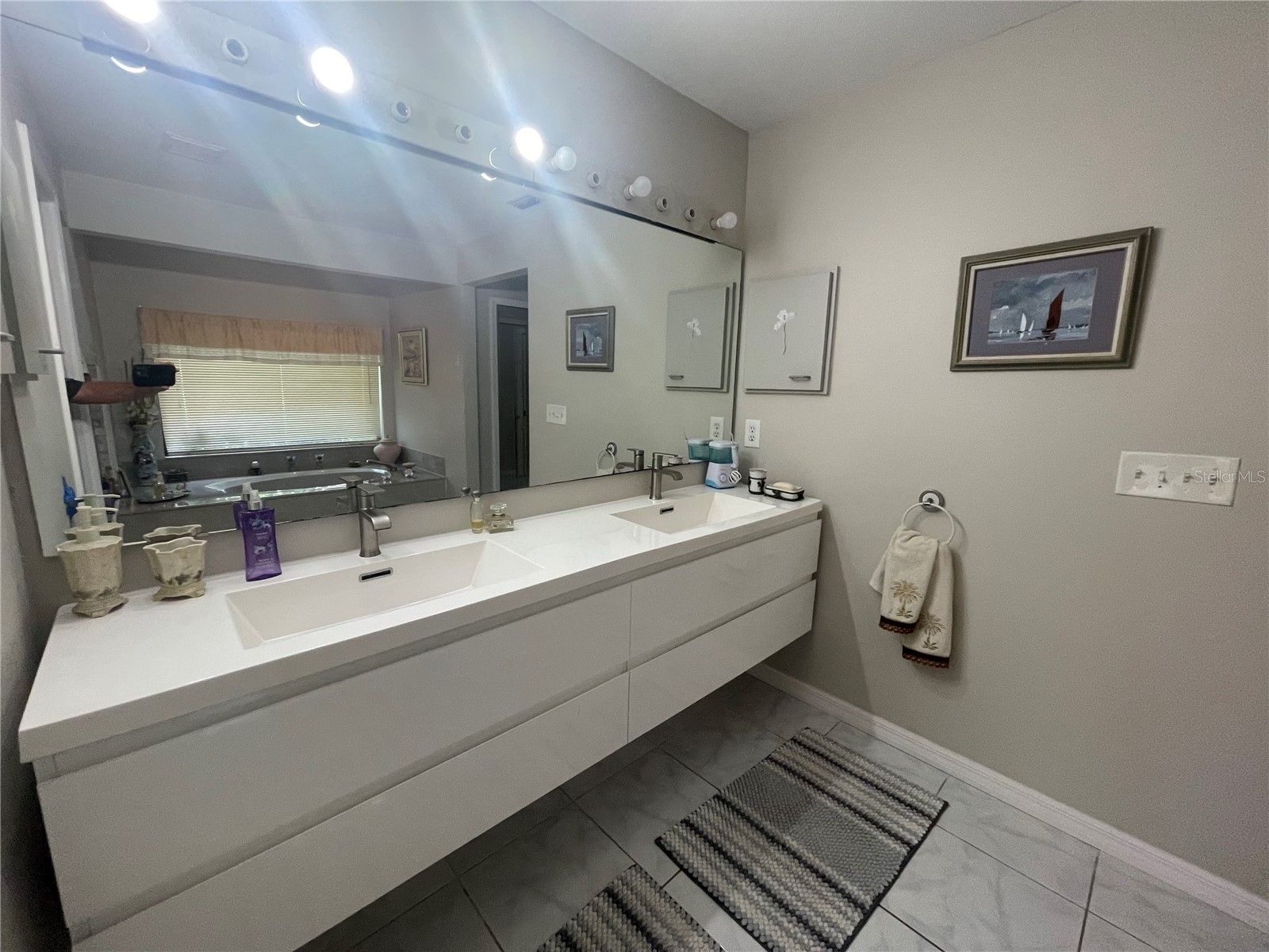 4696 Long Lake Drive Sarasota FL 34233 O6406835 image41