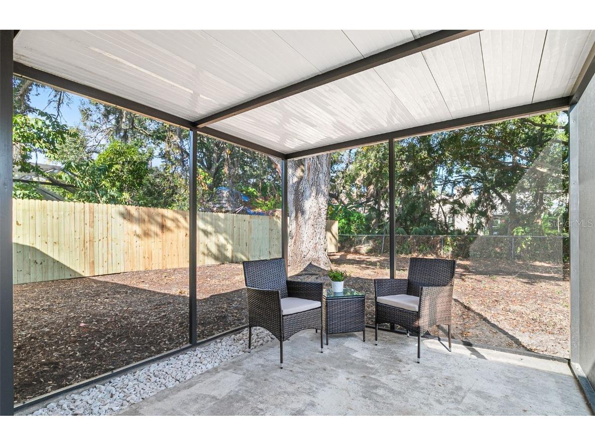 4697 Linwood Street Sarasota FL 34232 A4673620 image30