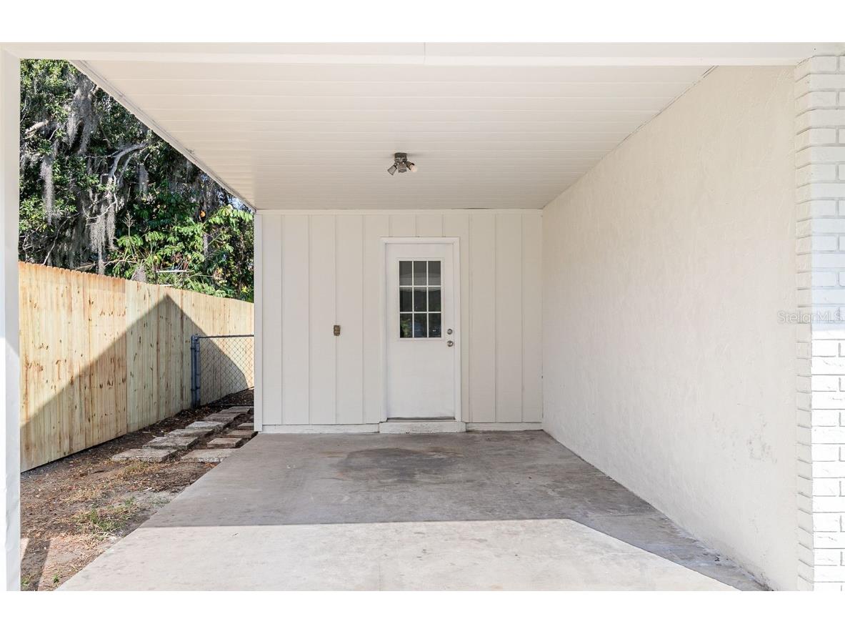 4697 Linwood Street Sarasota FL 34232 A4673620 image4