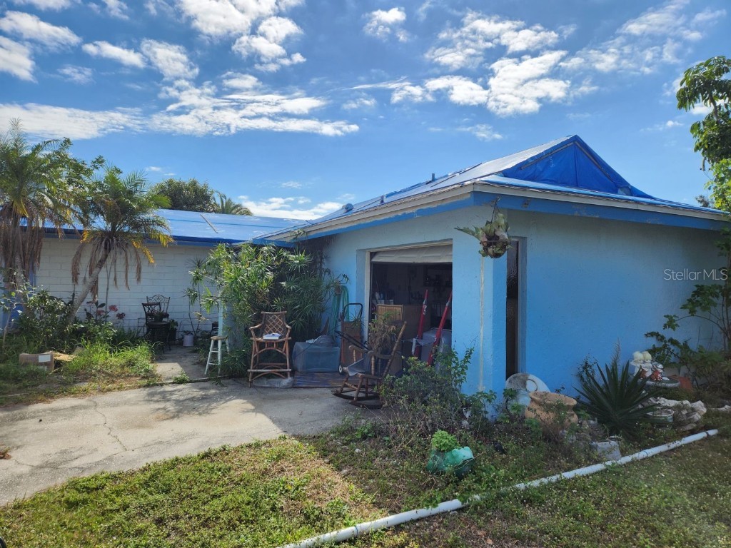 47 Caddy Road Rotonda West FL 33947 A4599786 image1