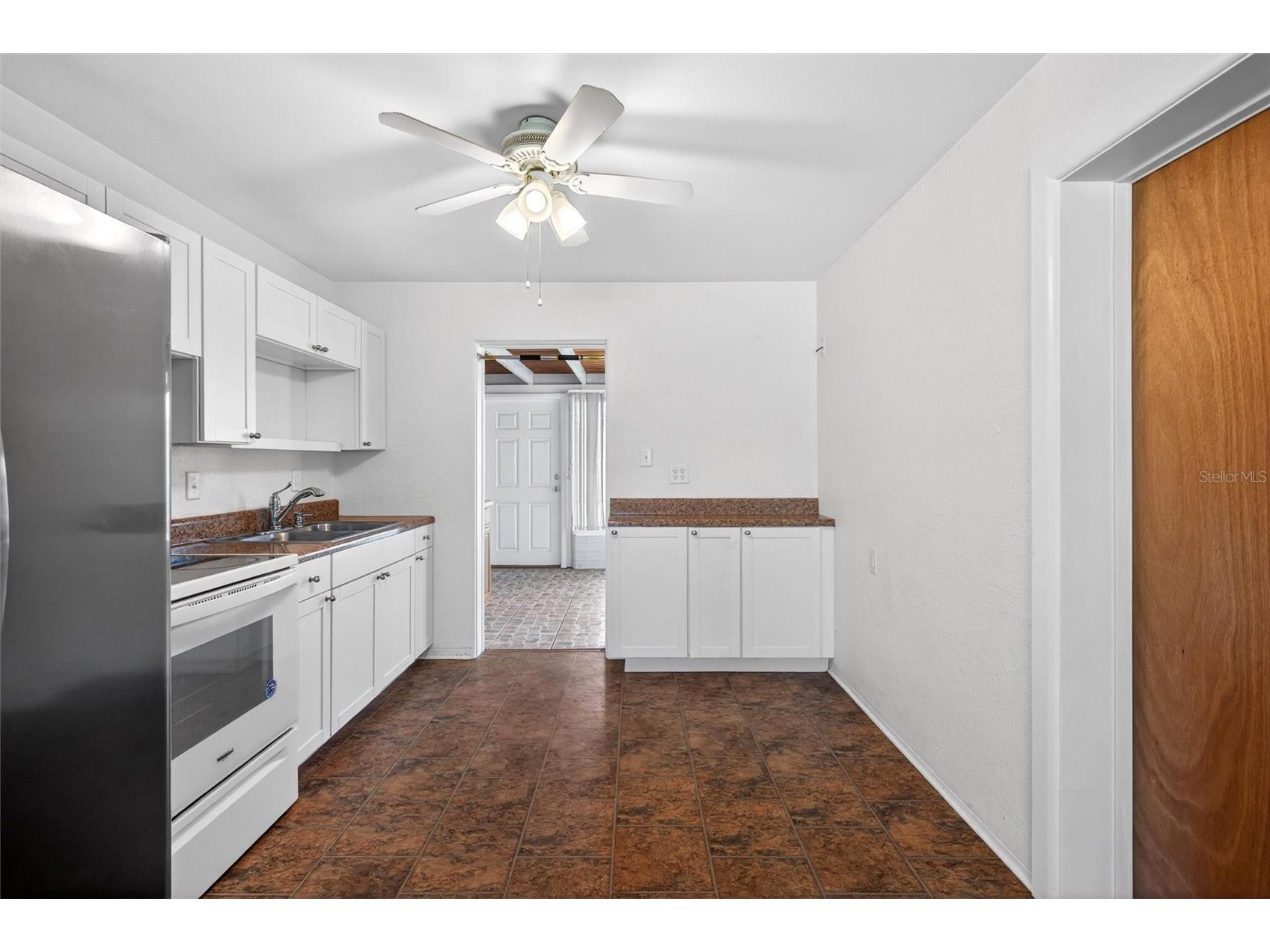 47 Carol Road Ormond Beach FL 32176 V4948567 image8